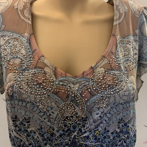Unity. Size Large. Short Cap Sleeve. Pullover. Embellished/Studded. B73. - Picture 2 of 6